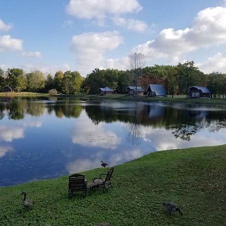 Serenity Springs - Michigan City Ξενοδοχείο Springfield Εξωτερικό φωτογραφία