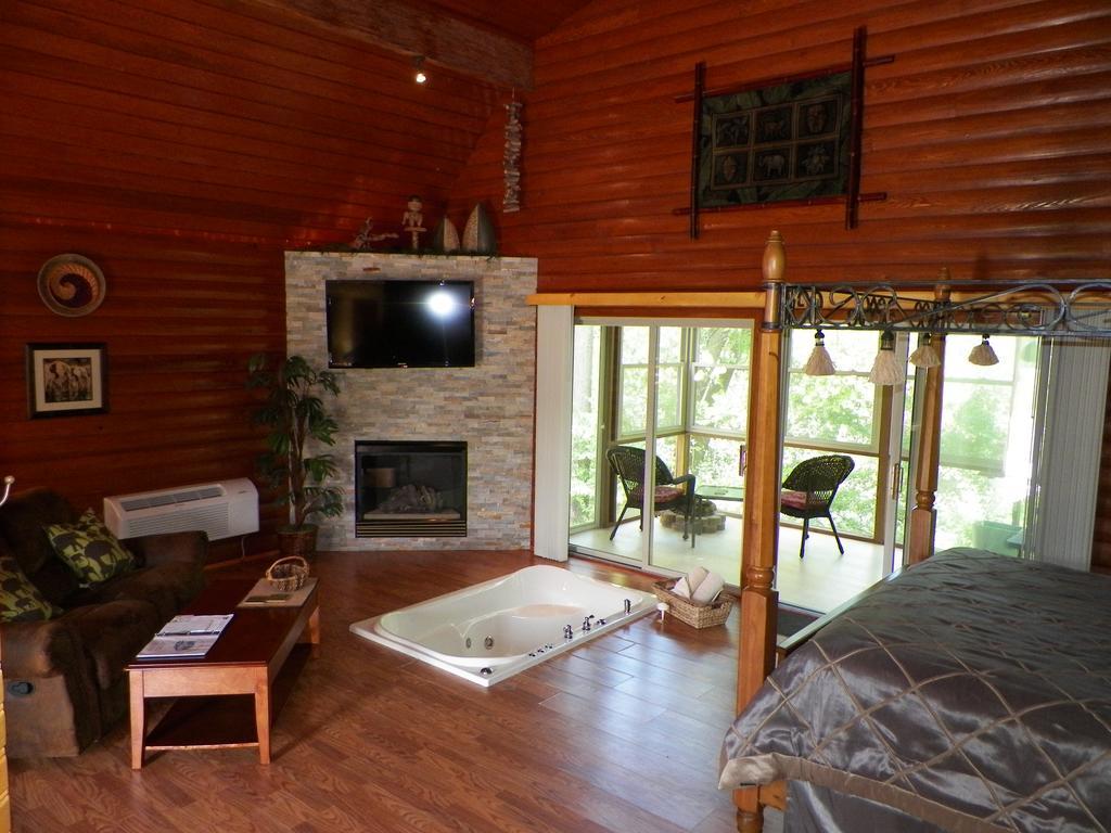 Serenity Springs - Michigan City Ξενοδοχείο Springfield Εξωτερικό φωτογραφία