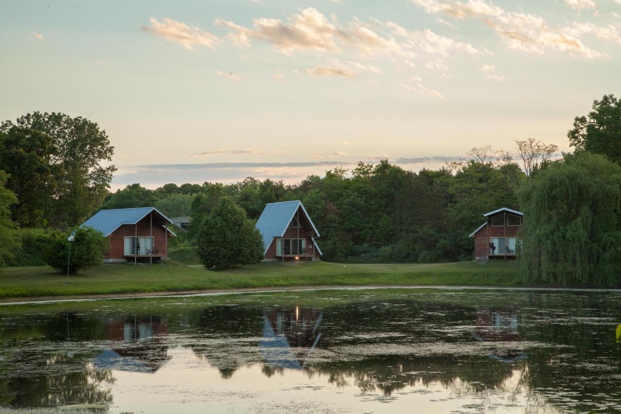 Serenity Springs - Michigan City Ξενοδοχείο Springfield Εξωτερικό φωτογραφία